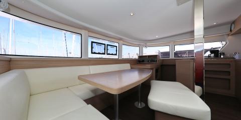 Lagoon 42 - FAMILY TIME