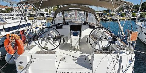 Sun Odyssey 449 - Canne Bleue