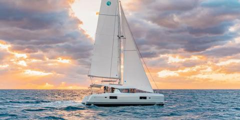 Lagoon 42 - Three Little Birds