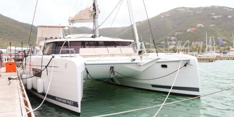 Fountaine Pajot Astrea 42 - 4 + 1 cab. - Idle Time
