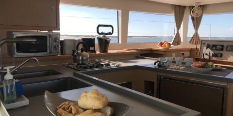 Lagoon 450 Fly - Oneno