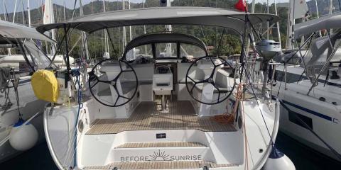Bavaria Cruiser 46 - Before Sunrise