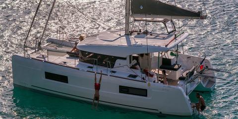 Lagoon 40 - Sunrise