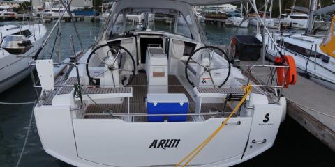 Beneteau Oceanis 38.1 - Arun