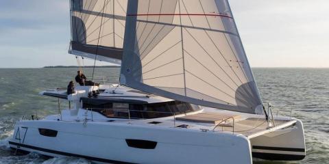 Fountaine Pajot Saona 47	 - Red Rose