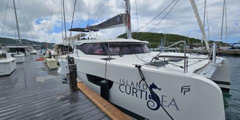 Fountaine Pajot Isla 40 - Island Curtisea