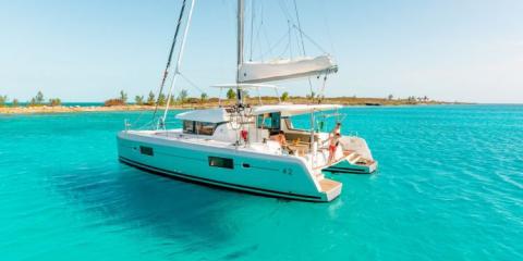 Lagoon 42 - Aventura