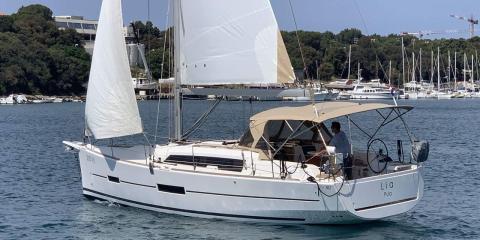 Dufour Grand Large 382 - Lia