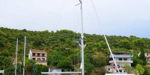 Beneteau Oceanis 48 - LUNA ROSSA