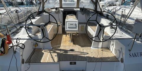Bavaria C42 - Sakura J