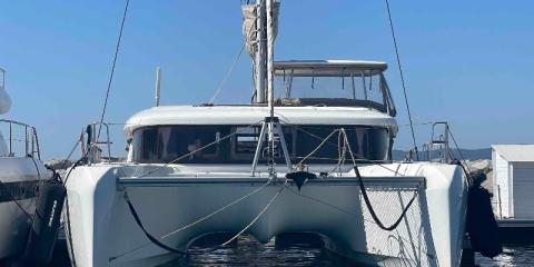 Lagoon 42 - Aventura